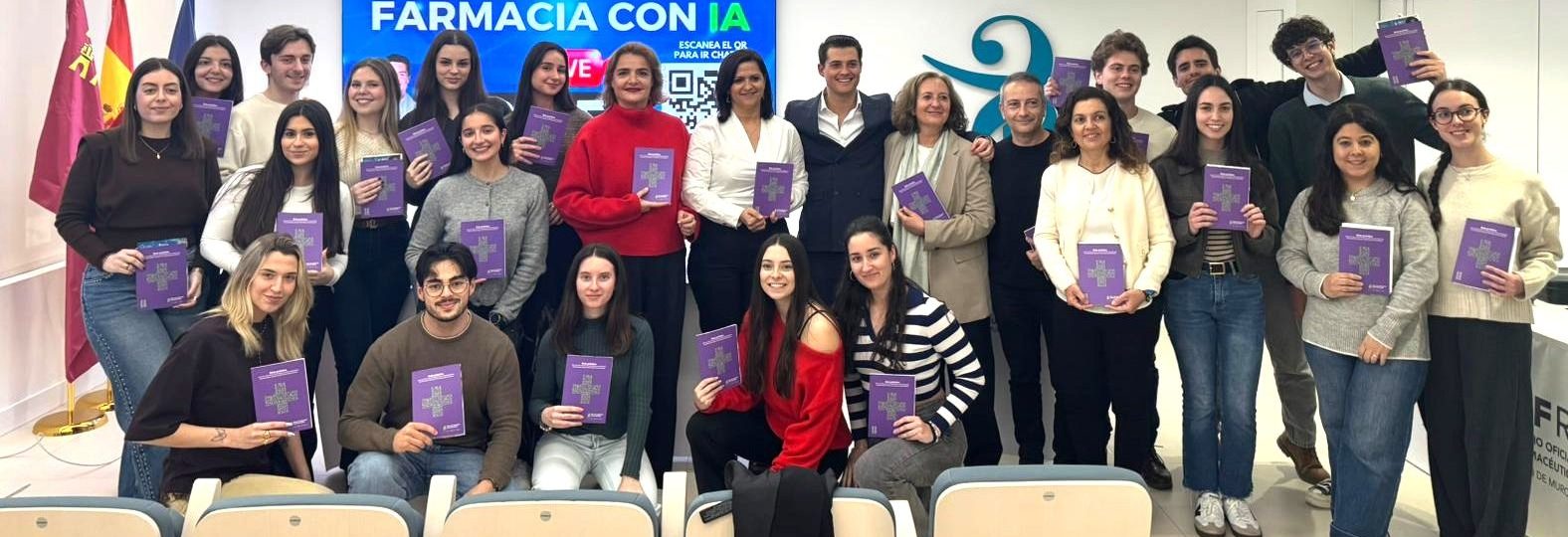 Visita de alumnos de la UMU y presentación del Diploma de Experto en Gestión en Farmacia Comunitaria