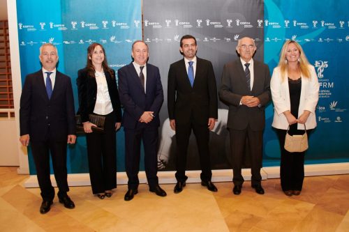 dny-19 53345516802 o