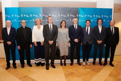 dny-20 53345516827 o